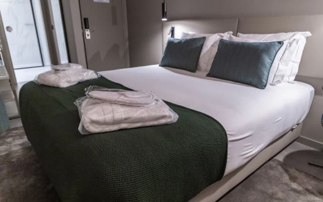 Omid Saldanha Hotel - photo 4