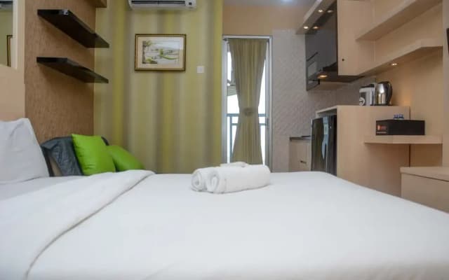 Comfort and Spacious Studio Room Bassura City Apartment - photo 3