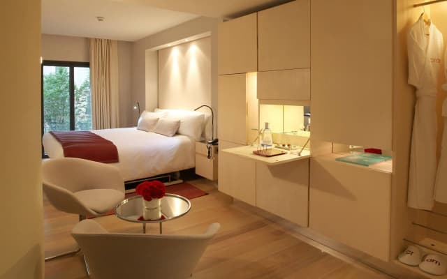 Cram Hotel - photo 4