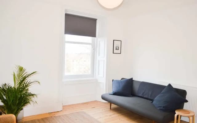 Modern 1 Bedroom Flat In the Heart of Edinburgh - photo 4