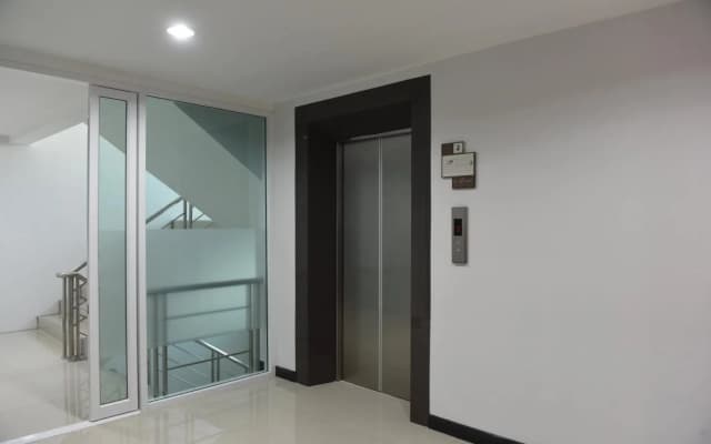 U Sabai Hotel - photo 4