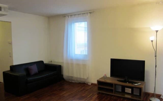 Royal Living Apartments - photo 5