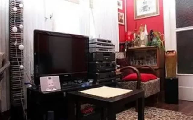 Lonyay Street Apartment - photo 3