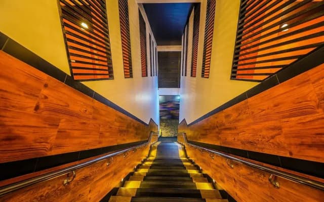 Capital O 491 Golden Peir City Hotel - photo 5