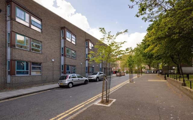 The Hackney Apartment - photo 2
