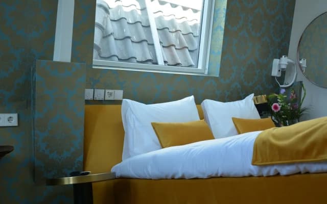 If boutique hotel - photo 5