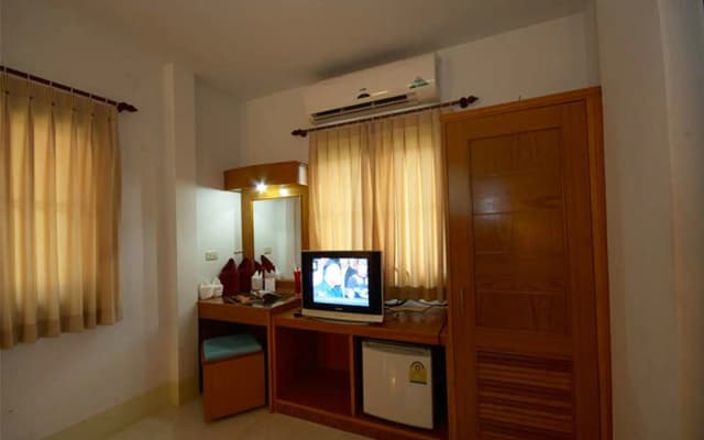 Promtsuk Buri Resort - photo 5