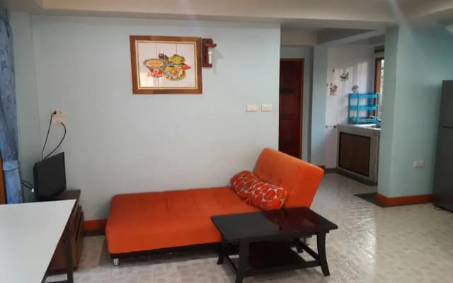 Aree Guesthouse 3 - photo 5