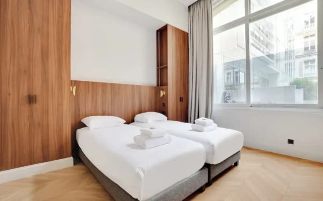 Sleek Apartment - 2bd/ 4P - Champs Elysees - photo 4