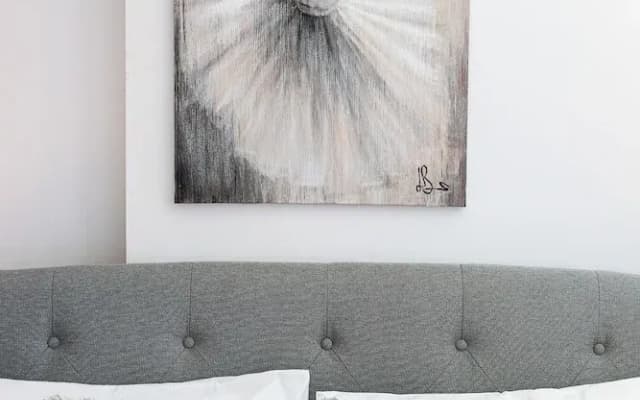 StayAU Leisure 2BR Modern CBD Apt - photo 2