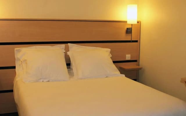 New Hotel Saint Lazare - photo 4