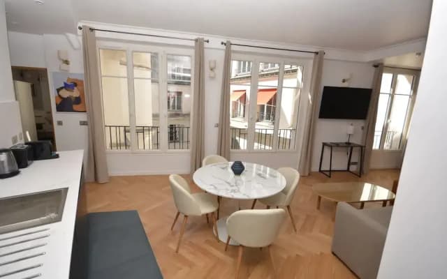 Reva Suites - photo 5