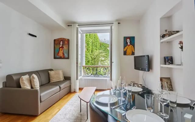 Charming 1 Bedroom Apartment Le Marais - photo 5