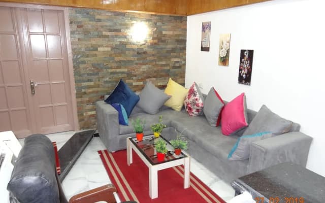Gardenia Hotel - photo 2