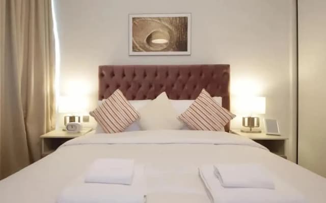 Luxury StayCation - Beachfront Apartment With Fantastic Palm Views - photo 3