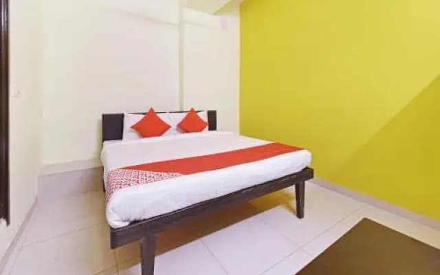 OYO 18304 Flagship Janakpuri - photo 5