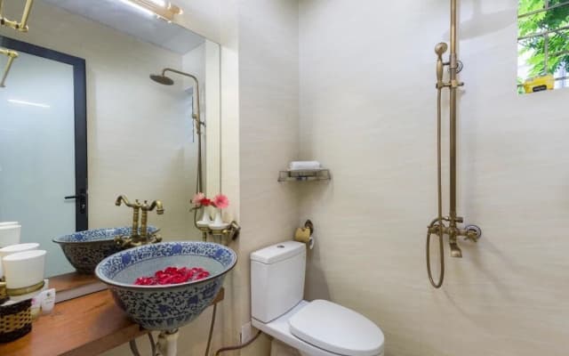 Zo Hotels Yen Phu - photo 2