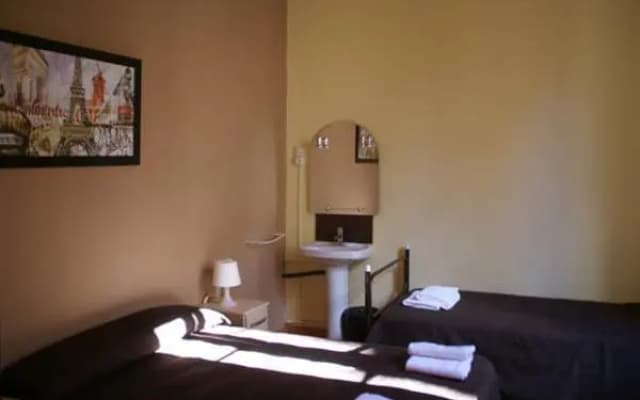 Hostal Albi - photo 4