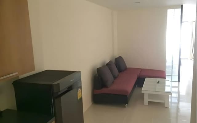 I-Rovers Sports Bar & Guesthouse - photo 4