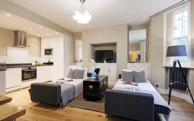 The Linden Gardens Residence - photo 3