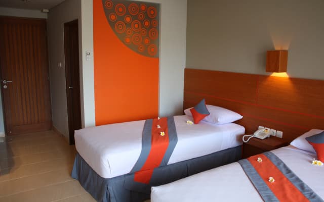Grand Sinar Indah Hotel - photo 3