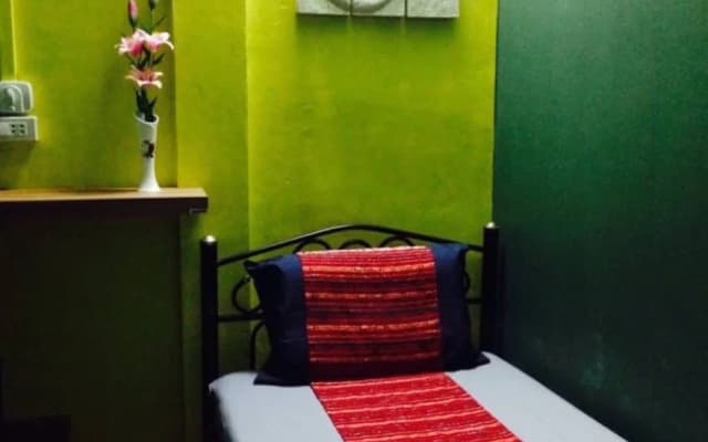 A.T guesthouse - Hostel - photo 5