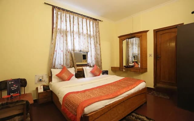 OYO 8188 Vardhmaan Inn - photo 4