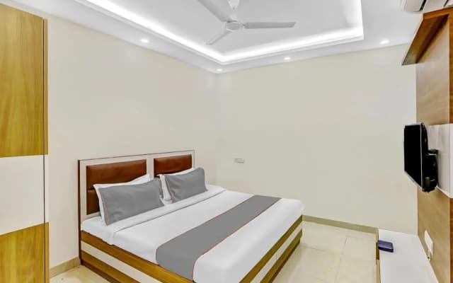 Hotel Delhi Delight - photo 5
