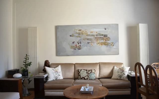3 Bedroom Flat At The Foot of Bon Marché - photo 3