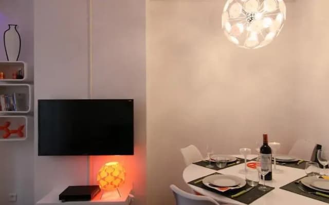 Champs-Elysées Design Apartment - photo 2