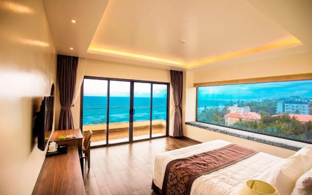 Coral Bay Resort - photo 4