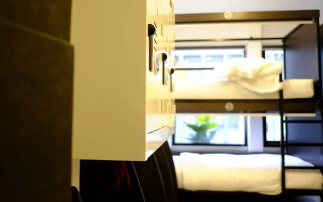 A.D.B. 08 Express - Hostel - photo 4