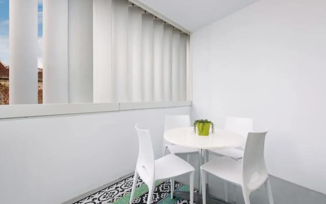 TT302 Darlinghurst Sydney Studio - photo 5