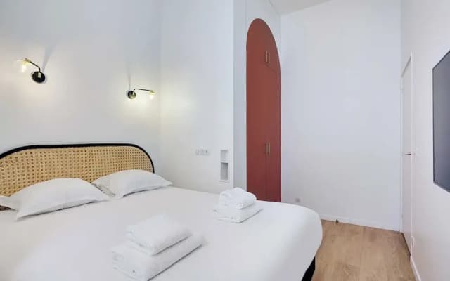 Amazing Apartment - 2br/8p - Place Pigalle - photo 2