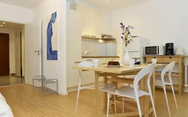 Get in Berlin - Apartments - photo 3