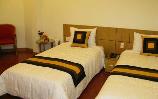 Serenity Premier Hotel - photo 4