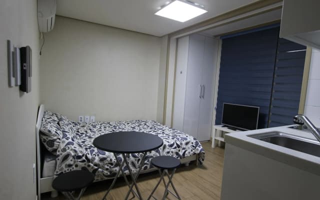 Bunk Guesthouse Hostel 2 - photo 4