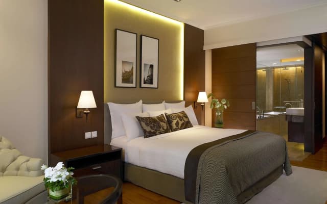 Anantara Riverside Bangkok Resort - photo 4