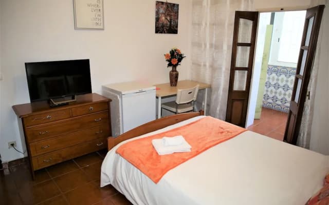 Aej Guest House - photo 3