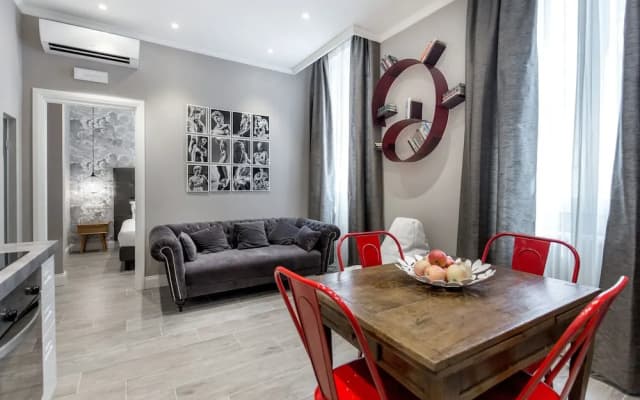 Bell Tower Apartment - photo 3