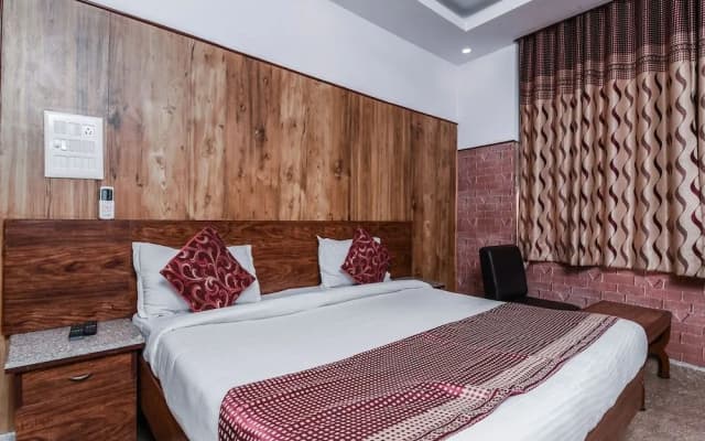 OYO 7304 Stay Jangpura - photo 5