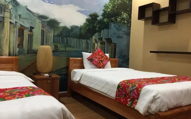 Dollar Homestay & Travel - photo 3