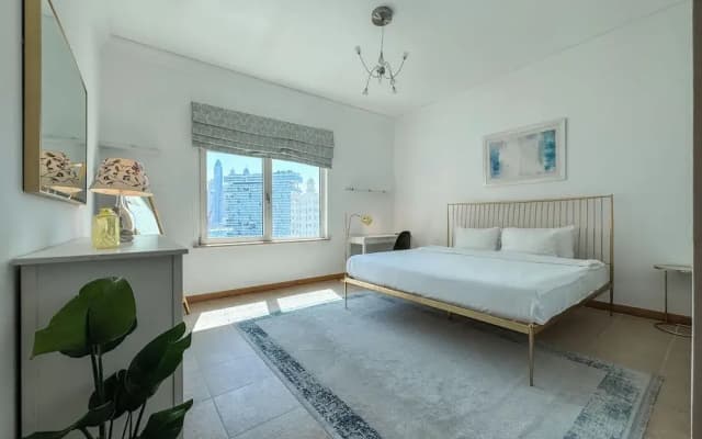 Upgraded 2BR Apartment at the Beach - photo 3