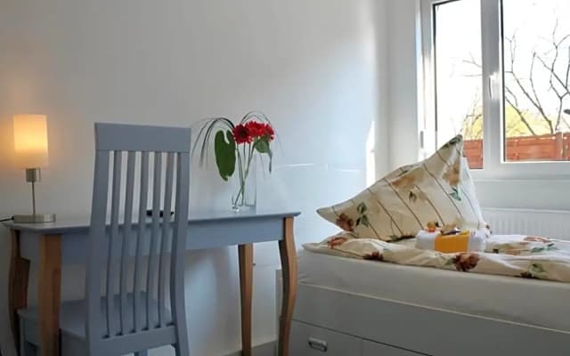 Motel Home Berlin - photo 3