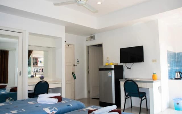 Lighthouse Resort Pattaya - photo 4