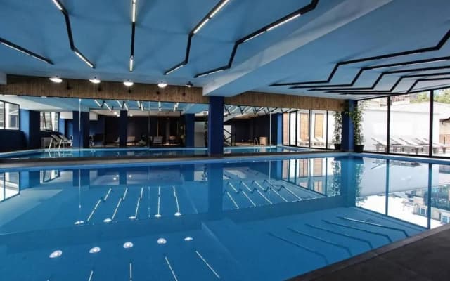 Wehost Pool and Gym Apartment - photo 4