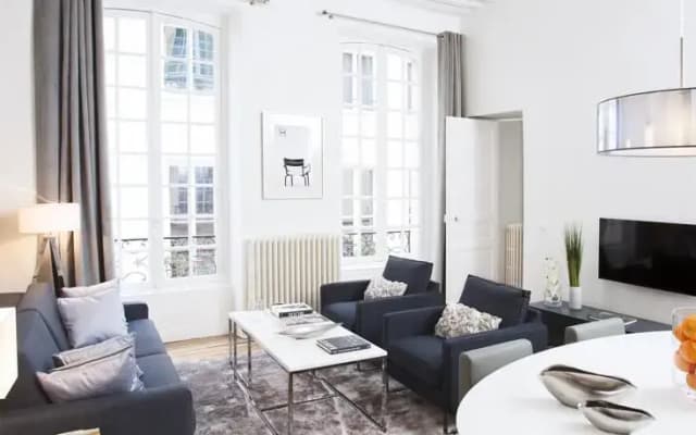 Luxury 2 Bedrooms Le Marais I by Livinparis - photo 2