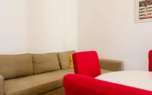 Monti V. House - photo 4