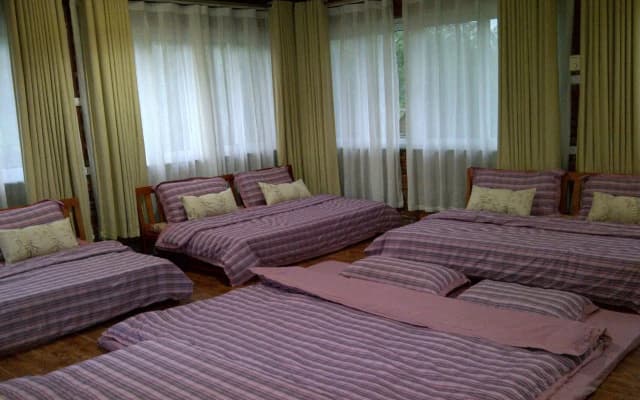 Lai Farm Ba Vi Hotel - photo 2