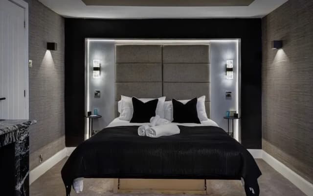 Stylish Edinburgh Apartment - photo 4